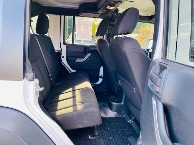 2015 Jeep Wrangler Unlimited 4WD 4dr Sport