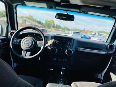 2015 Jeep Wrangler Unlimited 4WD 4dr Sport