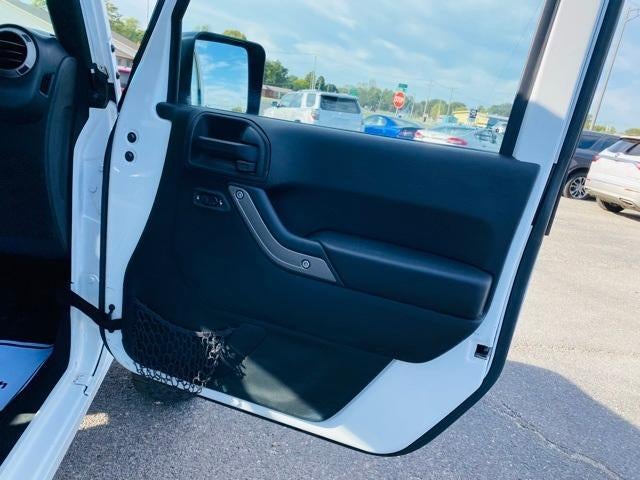 2015 Jeep Wrangler Unlimited 4WD 4dr Sport