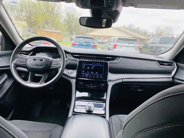 2023 Jeep Grand Cherokee L Laredo 4x4