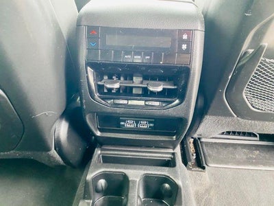 2023 Jeep Grand Cherokee L Laredo 4x4