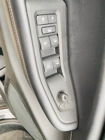 2023 Jeep Grand Cherokee L Laredo 4x4