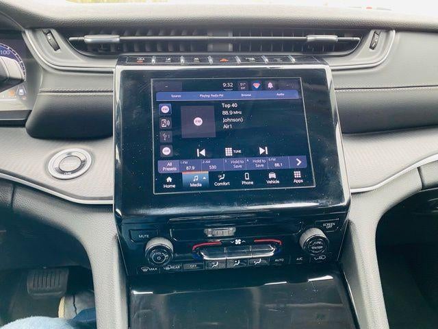 2023 Jeep Grand Cherokee L Laredo 4x4