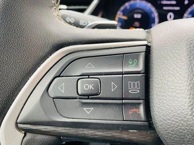2023 Jeep Grand Cherokee L Laredo 4x4