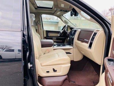 2014 RAM 1500 4WD Quad Cab 6.4 Ft Box Laramie