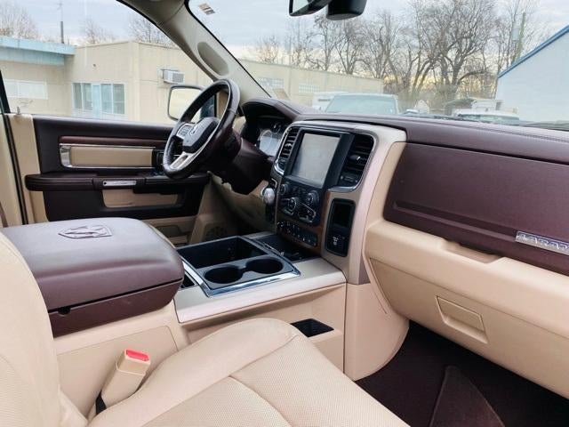 2014 RAM 1500 4WD Quad Cab 6.4 Ft Box Laramie