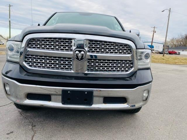 2014 RAM 1500 4WD Quad Cab 6.4 Ft Box Laramie