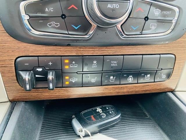 2014 RAM 1500 4WD Quad Cab 6.4 Ft Box Laramie