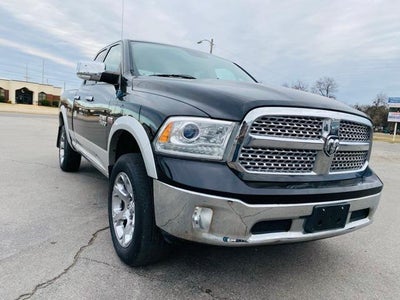 2014 RAM 1500 4WD Quad Cab 6.4 Ft Box Laramie