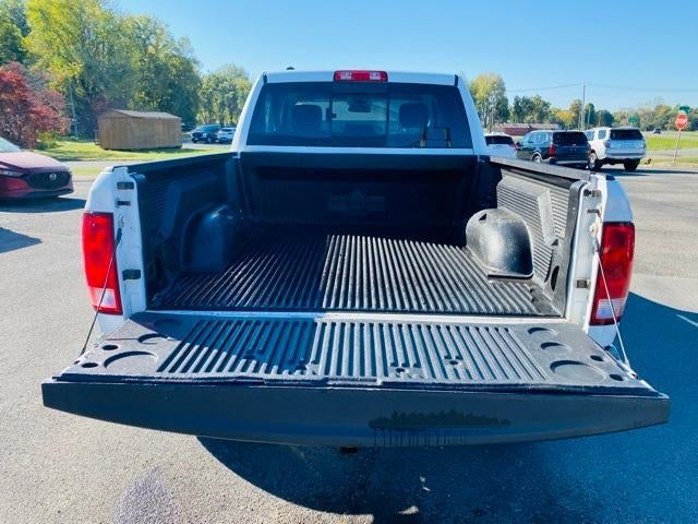 2019 RAM 1500 Classic SLT 4x4 Crew Cab 6'4" Box