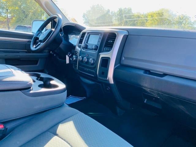 2019 RAM 1500 Classic SLT 4x4 Crew Cab 6'4" Box