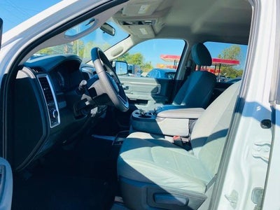 2019 RAM 1500 Classic SLT 4x4 Crew Cab 6'4" Box