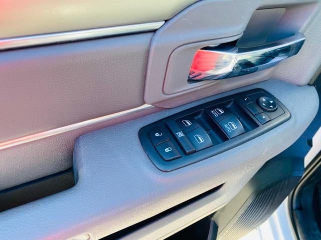 2019 RAM 1500 Classic SLT 4x4 Crew Cab 6'4" Box