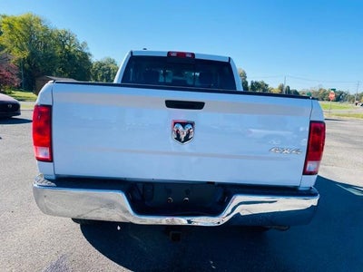 2019 RAM 1500 Classic SLT 4x4 Crew Cab 6'4" Box