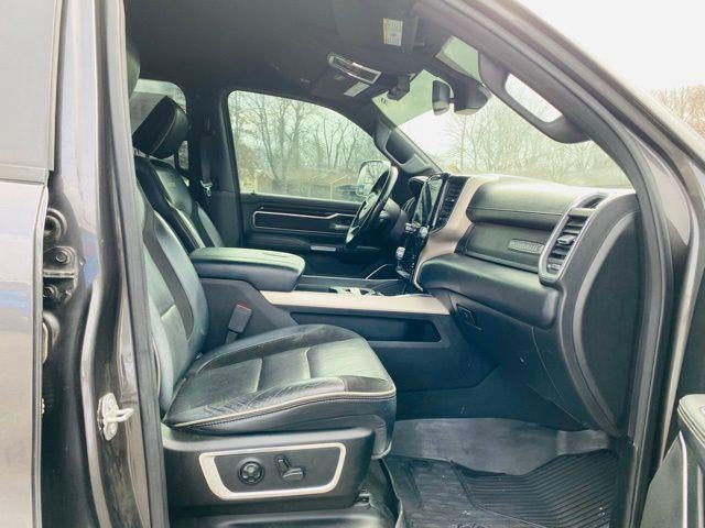 2019 RAM 1500 Laramie 4x4 Crew Cab 5'7" Box