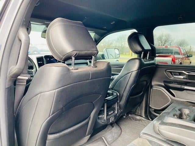 2019 RAM 1500 Laramie 4x4 Crew Cab 5'7" Box