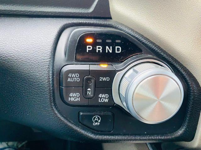 2019 RAM 1500 Laramie 4x4 Crew Cab 5'7" Box