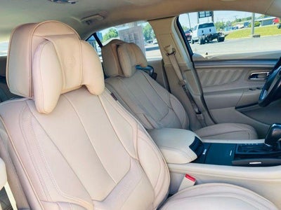 2015 Ford Taurus 4dr Sdn SEL FWD