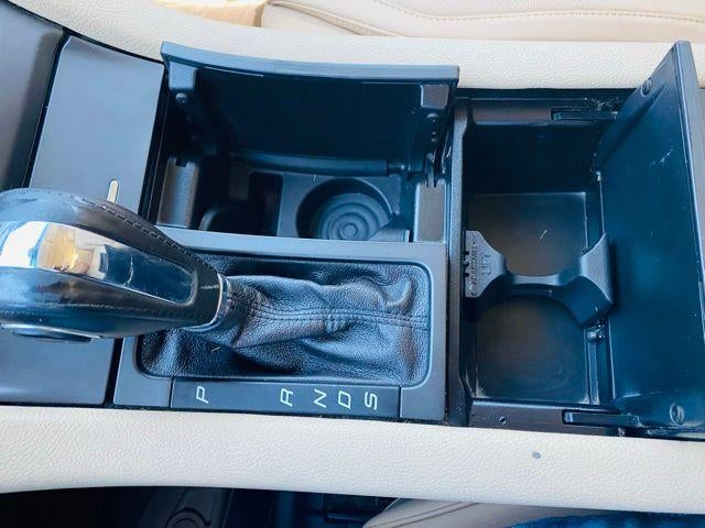 2015 Ford Taurus 4dr Sdn SEL FWD