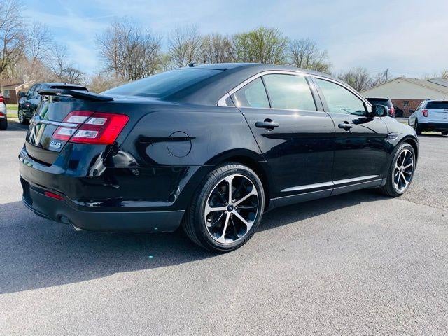 2016 Ford Taurus 4dr Sdn SHO AWD