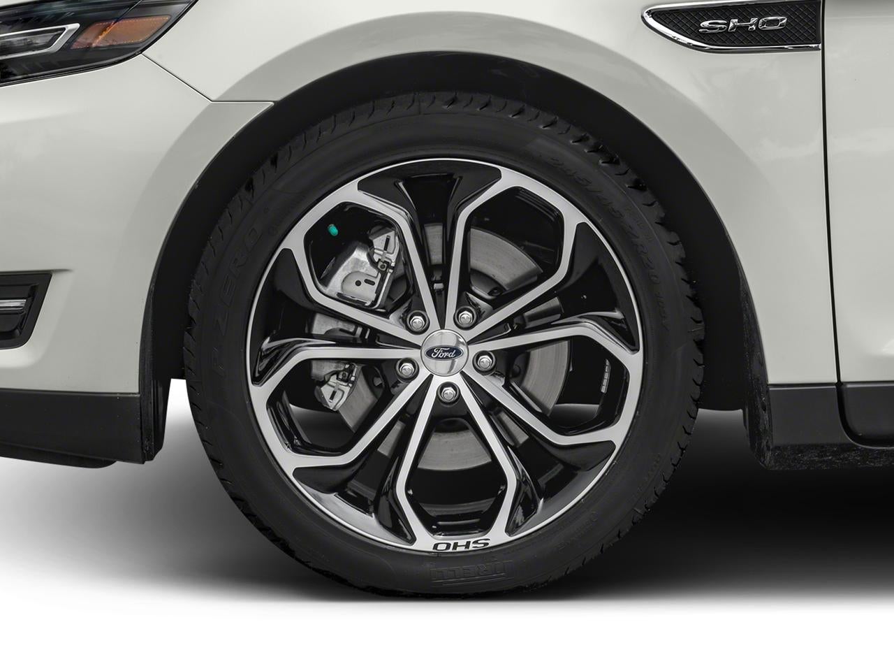 2016 Ford Taurus 4dr Sdn SHO AWD