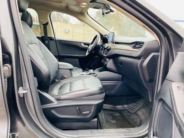 2020 Ford Escape Titanium AWD