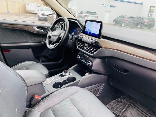 2020 Ford Escape Titanium AWD