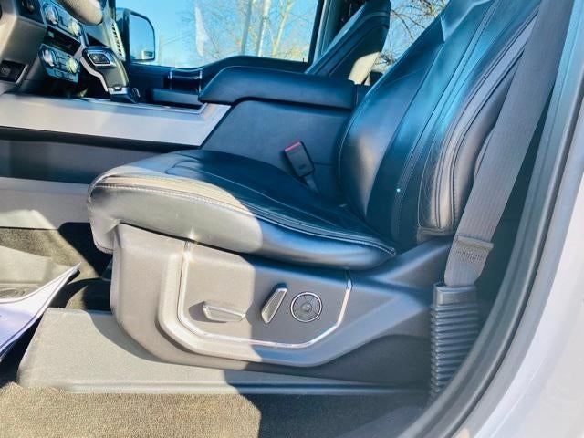 2015 Ford F-150 4WD SuperCrew 5-1/2 Ft Box Platinum