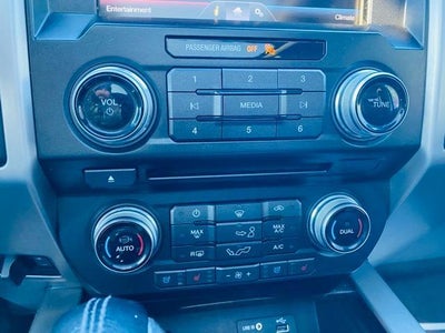 2015 Ford F-150 4WD SuperCrew 5-1/2 Ft Box Platinum