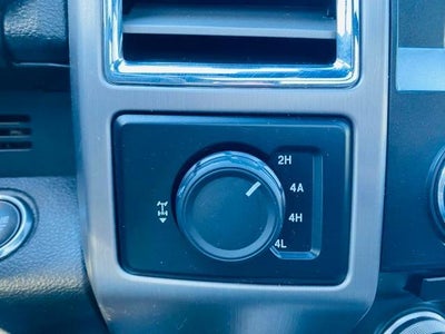 2015 Ford F-150 4WD SuperCrew 5-1/2 Ft Box Platinum