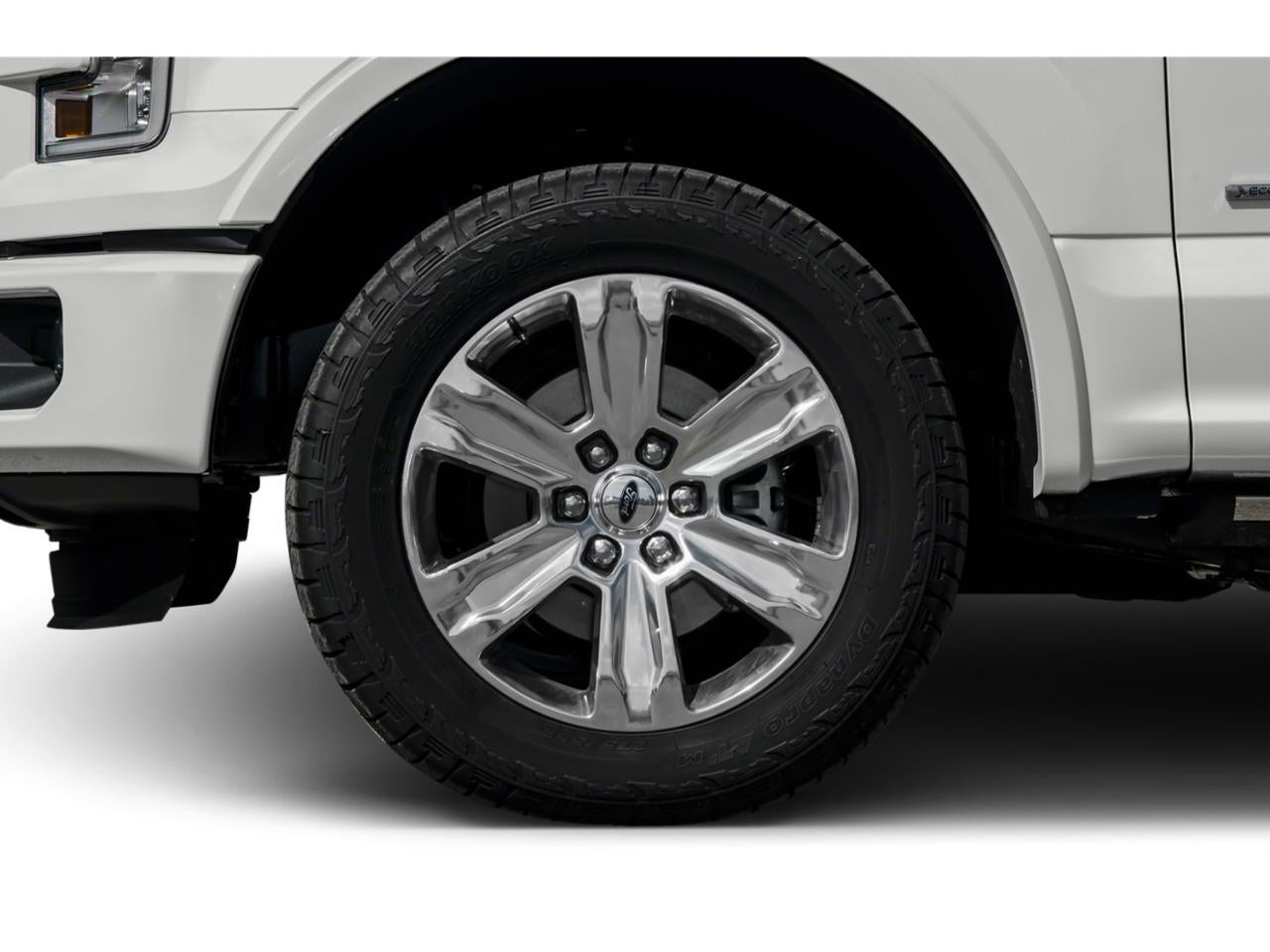 2015 Ford F-150 4WD SuperCrew 5-1/2 Ft Box Platinum