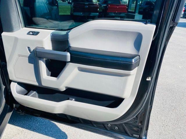 2016 Ford F-150 4WD SuperCrew 5-1/2 Ft Box XLT
