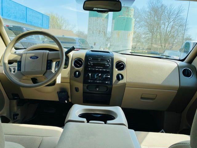 2006 Ford F-150 4WD SuperCrew Styleside 5-1/2 Ft Box XLT