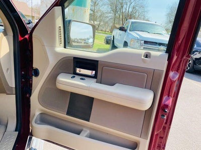 2006 Ford F-150 4WD SuperCrew Styleside 5-1/2 Ft Box XLT