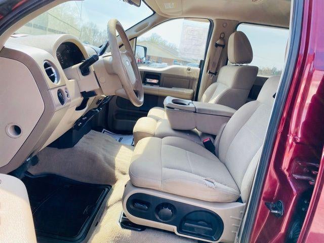 2006 Ford F-150 4WD SuperCrew Styleside 5-1/2 Ft Box XLT