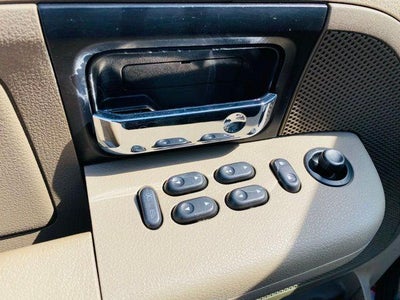 2006 Ford F-150 4WD SuperCrew Styleside 5-1/2 Ft Box XLT