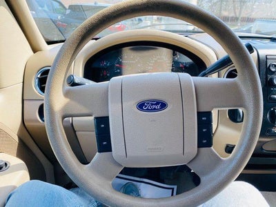 2006 Ford F-150 4WD SuperCrew Styleside 5-1/2 Ft Box XLT