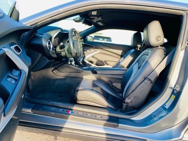 2019 Chevrolet Camaro 2dr Coupe 2SS