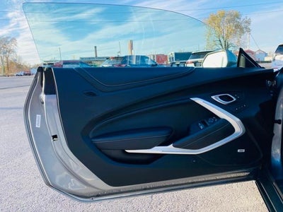 2019 Chevrolet Camaro 2dr Coupe 2SS