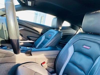 2019 Chevrolet Camaro 2dr Coupe 2SS