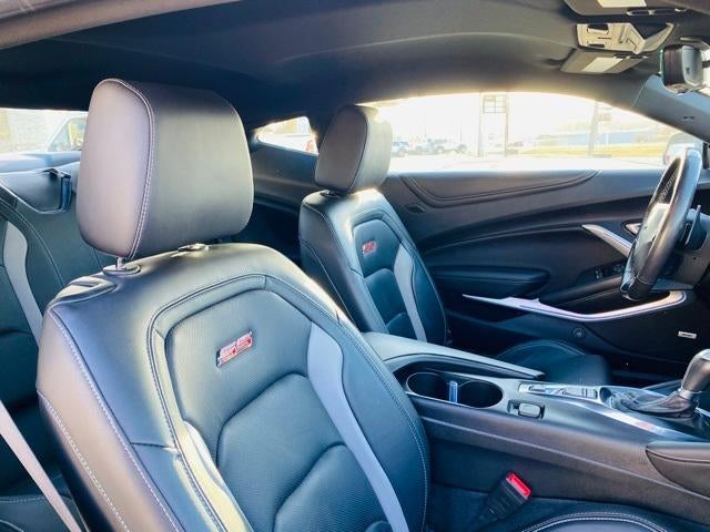 2019 Chevrolet Camaro 2dr Coupe 2SS