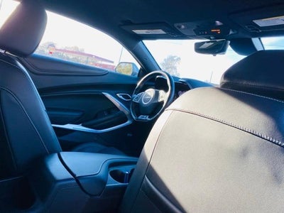 2019 Chevrolet Camaro 2dr Coupe 2SS