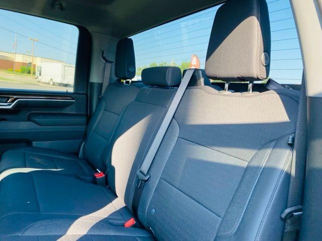 2026 Chevrolet Silverado 3500 HD CC 4WD Crew Cab 177" WB, 60" CA LT