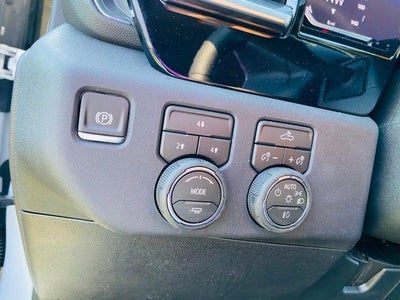 2026 Chevrolet Silverado 3500 HD CC 4WD Crew Cab 177" WB, 60" CA LT