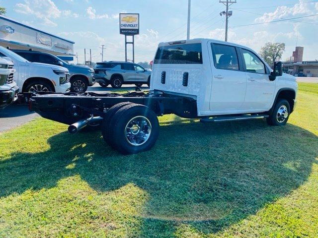 2026 Chevrolet Silverado 3500 HD CC 4WD Crew Cab 177" WB, 60" CA LT