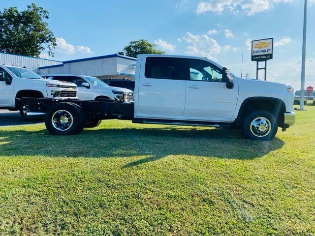 2026 Chevrolet Silverado 3500 HD CC 4WD Crew Cab 177" WB, 60" CA LT