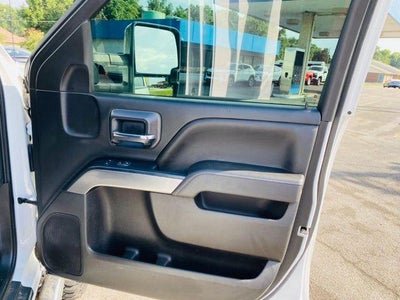2018 Chevrolet Silverado 2500 HD Crew Cab Standard Box 4-Wheel Drive LT