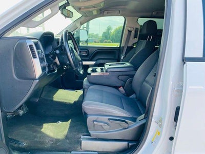 2018 Chevrolet Silverado 2500 HD Crew Cab Standard Box 4-Wheel Drive LT