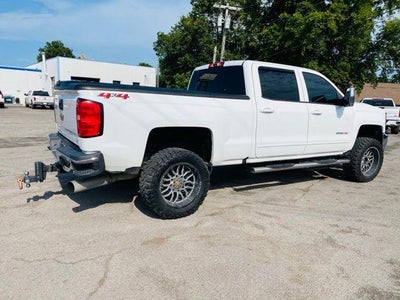 2018 Chevrolet Silverado 2500 HD Crew Cab Standard Box 4-Wheel Drive LT