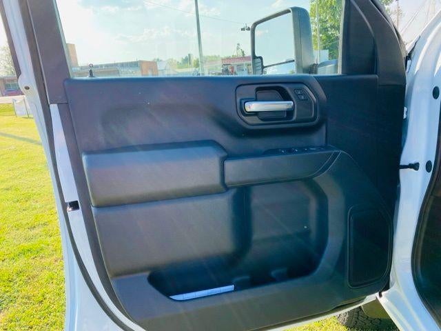 2026 Chevrolet Silverado 2500 HD Crew Cab Standard Box 4-Wheel Drive Custom